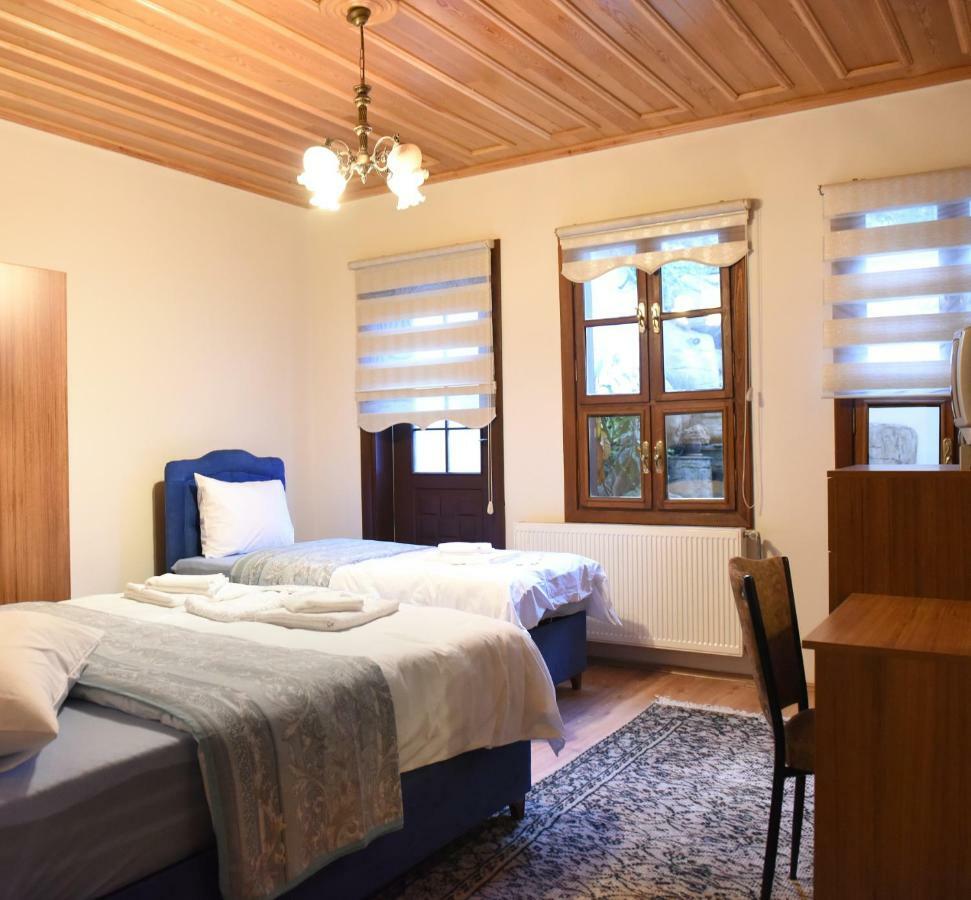 Oez Butik Otel Antik Kent Myrleia Mudanya Exterior foto