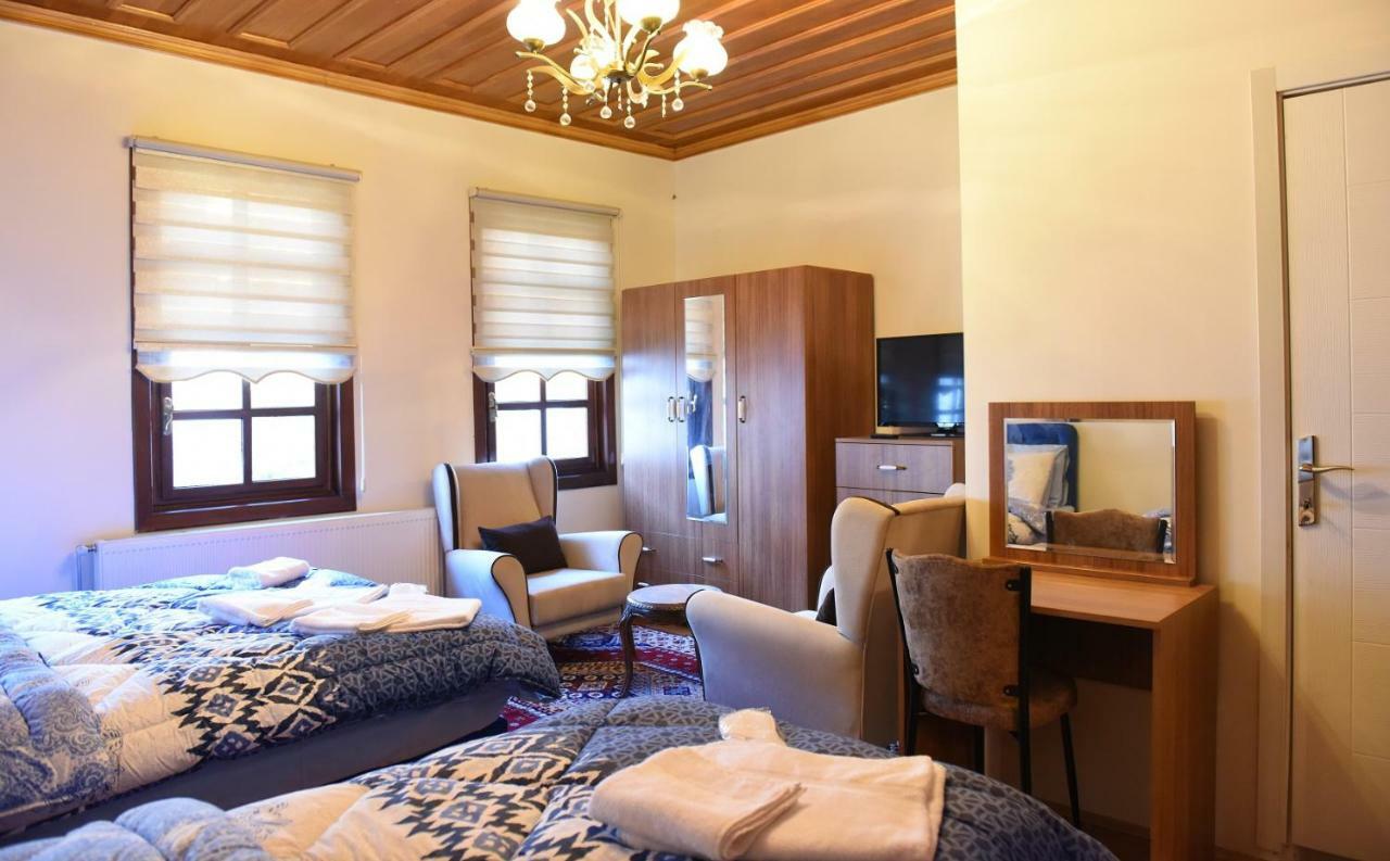 Oez Butik Otel Antik Kent Myrleia Mudanya Exterior foto